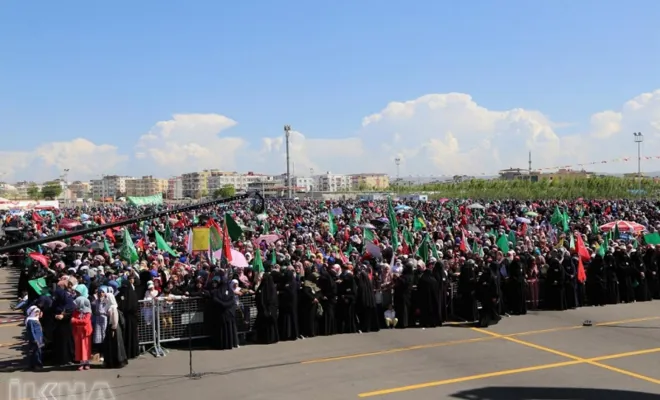 Batmanlılar Hazreti Peygamber'e sevgisini haykırdı  