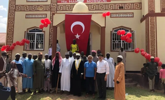 Hemşehrimiz İhsan Dağoğlu Uganda`Da Cami  Yaptı-VİDEO