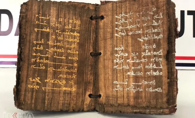 Altın ve gümüş yazmalı bin 300 yıllık kitap ele geçirildi  