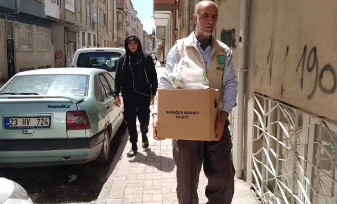Elazığ Umut Kervanı 110 Aileye Yardım Ulaştırdı