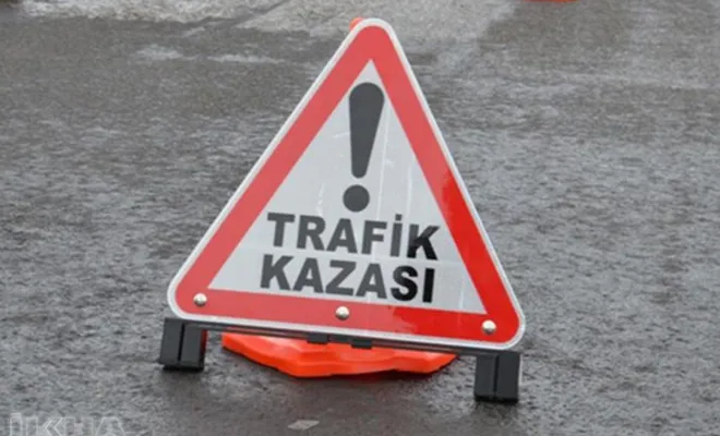 Teravihe İçin Camiye Giden Çifte Kamyon Çarptı: 2 Ölü
