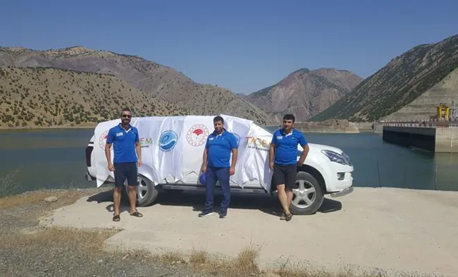Beyhan Barajına 300 Bin Yavru Sazan Bırakıldı