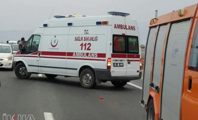 Bitlis'te minibüs şarampole devrildi: 10 ölü 