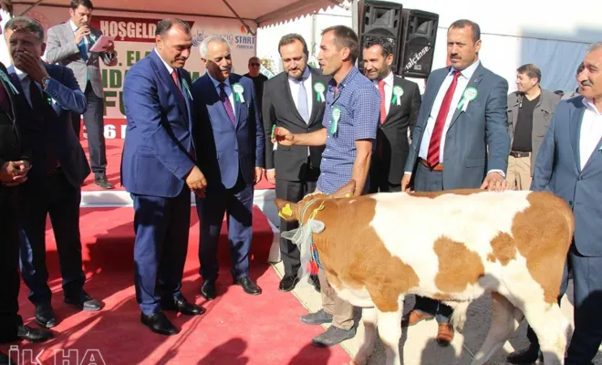 Elazığ'da 3'üncü Gıda Tarım ve Hayvancılık Fuarı açıldı 