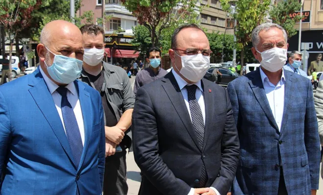 Elâzığ Valisi Yırık, kurban bağışında bulundu 