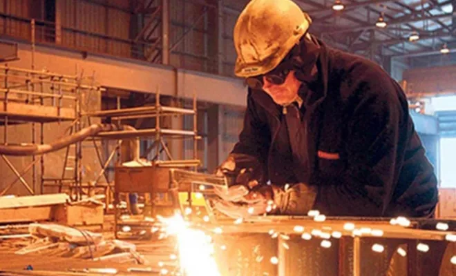 Sanayi üretimi yıllık yüzde 19,9 azaldı