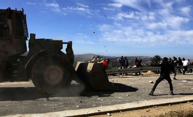 Batı Şeria ve Kudüs'te Filistinliler ile işgalciler arasında çatışmalar yaşandı 