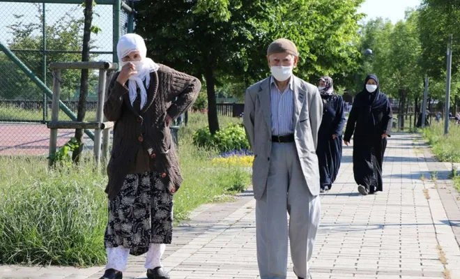 Yeni Covid-19 tedbirleri yarın devreye giriyor