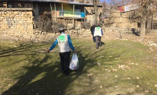 Umut Kervanı yardım faaliyetlerine devam ediyor