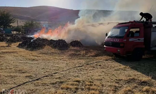 Kovancılar`da odun ambarında yangın 