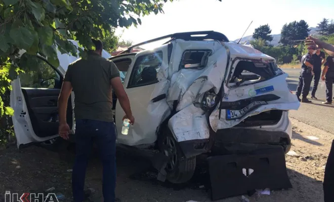 Elazığ'da zincirleme trafik kazası: 8 yaralı