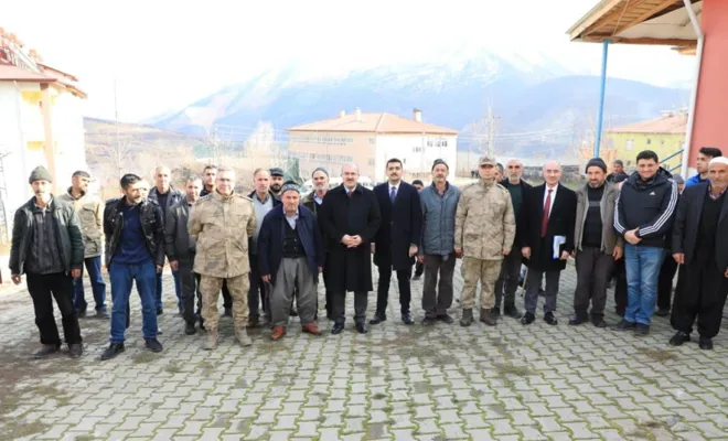 Elazığ Valisi Toraman Palu`nun Köylerine Ziyaretlerde bulundu