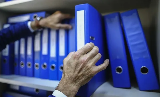 Memurların çalışma şartlarında yeni dönem: 35 yaş sınırı..