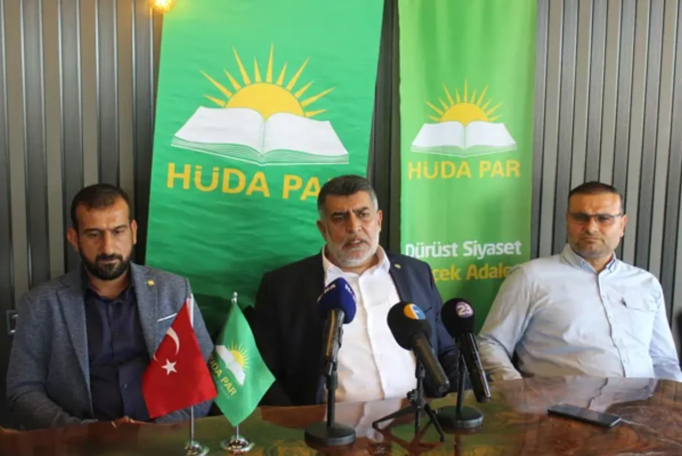 HÜDA PAR Maden İlçe Başkanı Bektaş’tan Diyaliz Makinesi Çağrısı