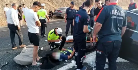 Sıcak Havalardan Bunalan Vatandaşlar Hazar Gölü’ne Akın Eediyor